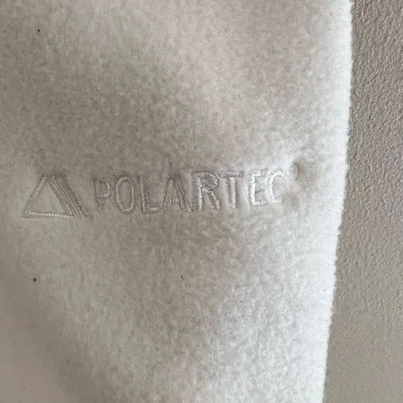 North Face Polartec White w/black Fleece Fabric Crop Jacket - Picture 4 of 10